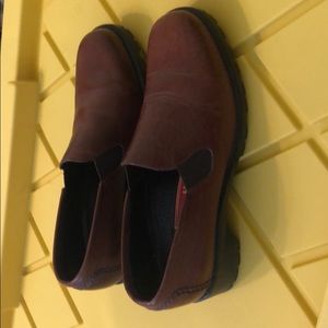 Ladies, Cole Haan leather heel loafers.